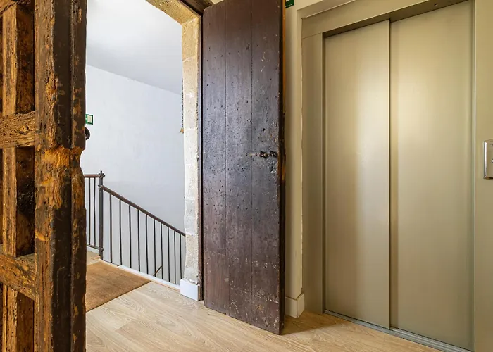 Cream Loft. Siente Jerez. Parking+Wifi+Netflix