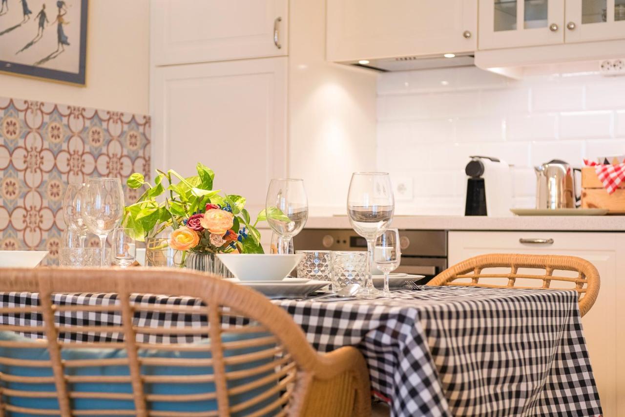 Cream Loft. Siente Jerez. Parking+wifi+netflix Apartment *