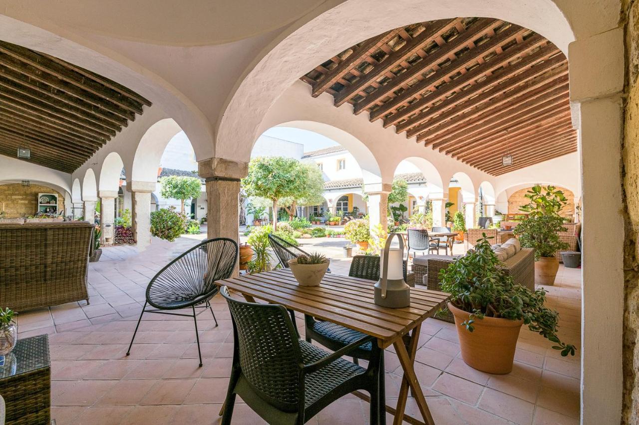 Cream Loft. Siente Jerez. Parking+wifi+netflix * Jerez de la Frontera