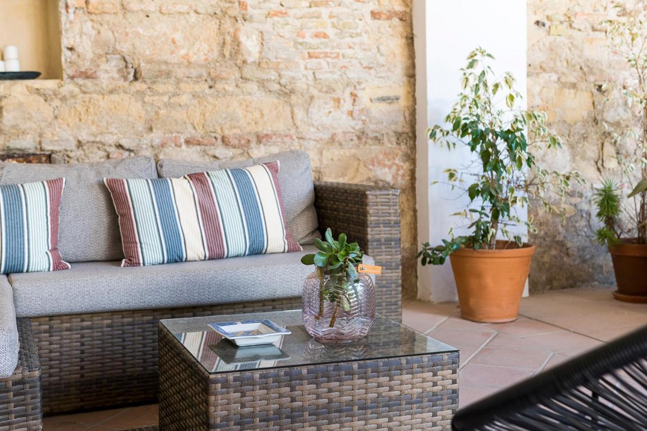 Cream Loft. Siente Jerez. Parking+wifi+netflix Apartment