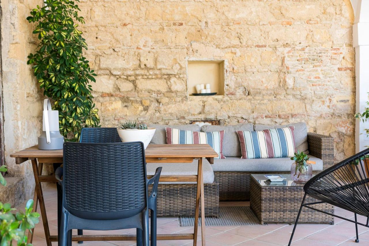 Cream Loft. Siente Jerez. Parking+wifi+netflix Apartment Jerez de la Frontera