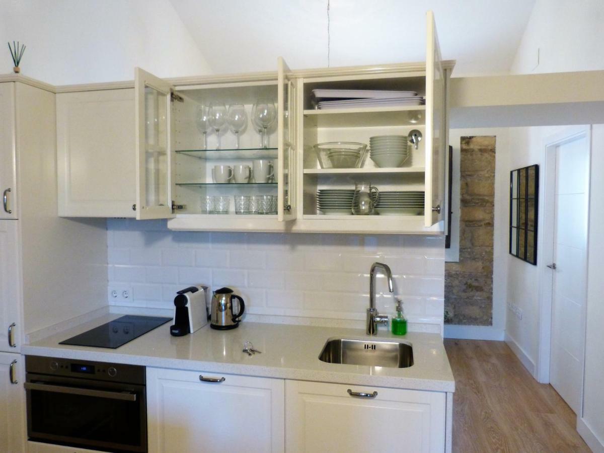 Cream Loft. Siente Jerez. Parking+wifi+netflix * Jerez de la Frontera